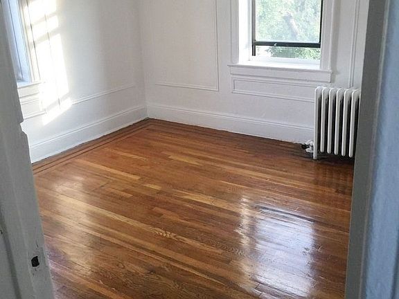 3rd image of 8134 Baxter Ave APT 4D