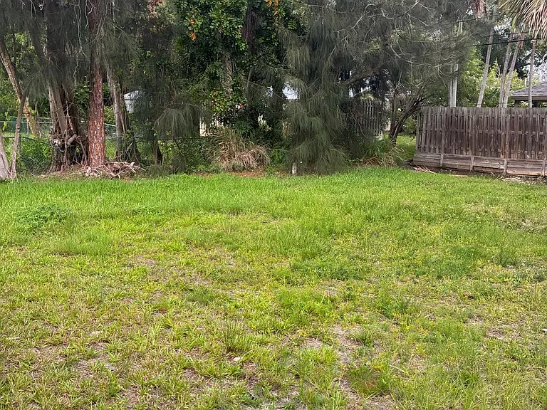 1408 36th Ave #1408 — Photo 17