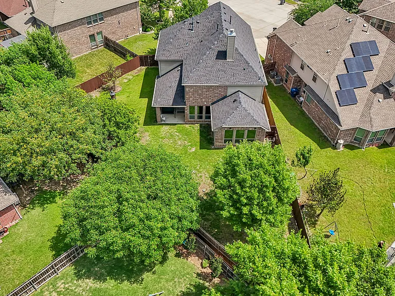 1828 Houghton Dr — Photo 84