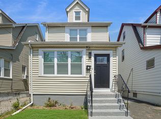 11729 143rd St, Jamaica, NY 11436