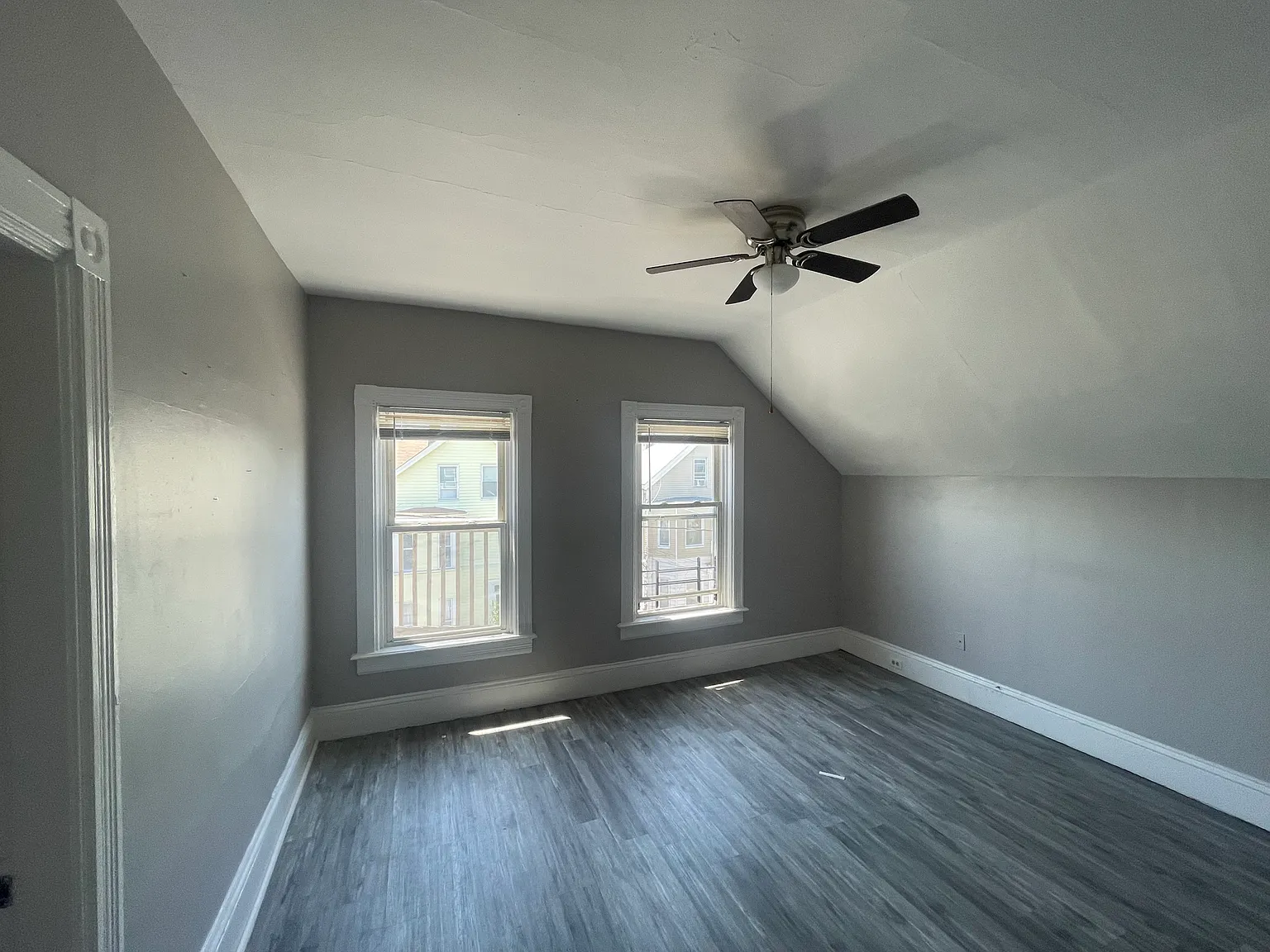 3 bed, $1,850 — Photo 3