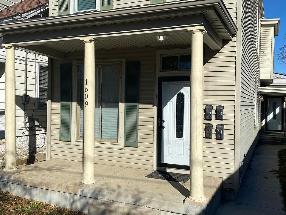 1609 Norris Place - First floor apartment #1 has front entrance