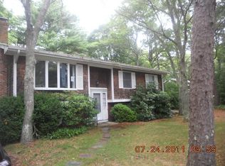 17 Ships Wheel Dr, Mashpee, MA 02649