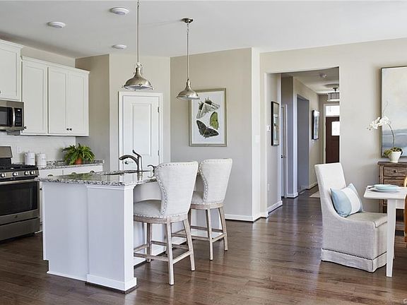 4th image of 301 Ashford Hill Loop #13-2