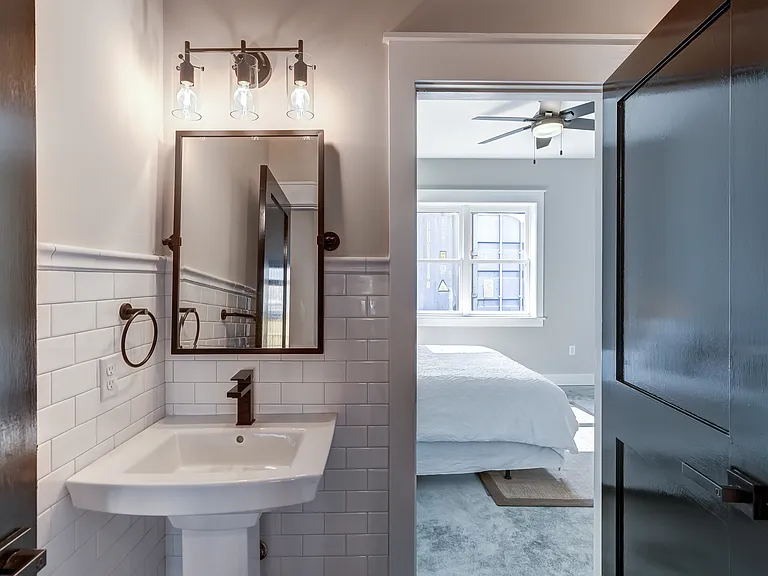 1523 W Cary St #2 — Photo 9