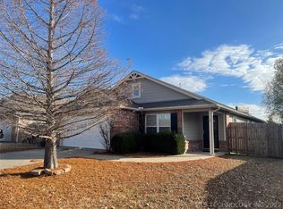 4038 W 105th St S, Jenks, OK 74037