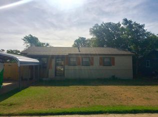 1616 Independence St, Plainview, TX 79072