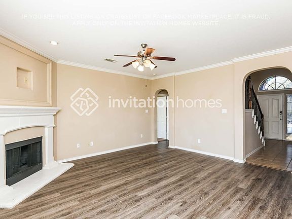 4th image of 2209 Whitney Dr