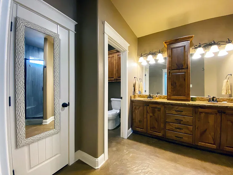 677 White Bear Trl — Photo 17