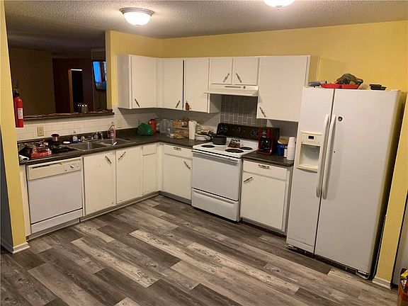5th image of 837 Westpointe Dr