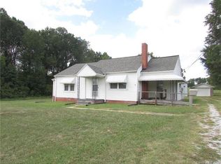 2765 7th St, Salisbury, NC 28144