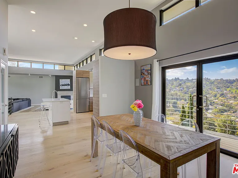 3223 Tareco Dr — Photo 16