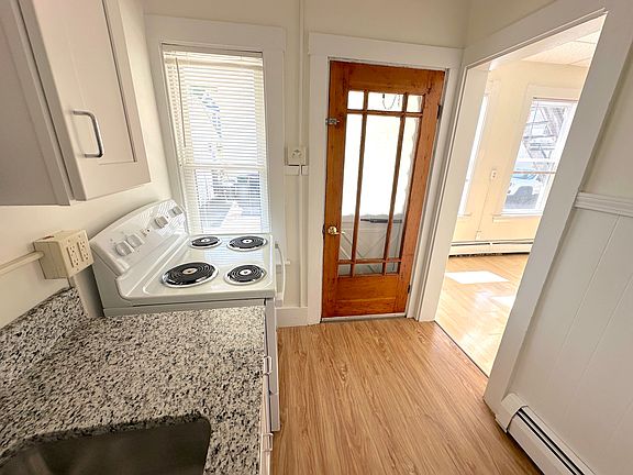 2nd image of 455 Main St #101
