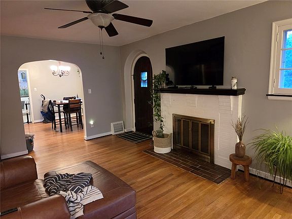 5th image of 133 Spring Grove Rd
