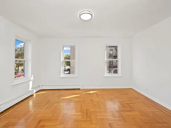 248 Avenue P image 10 of 51