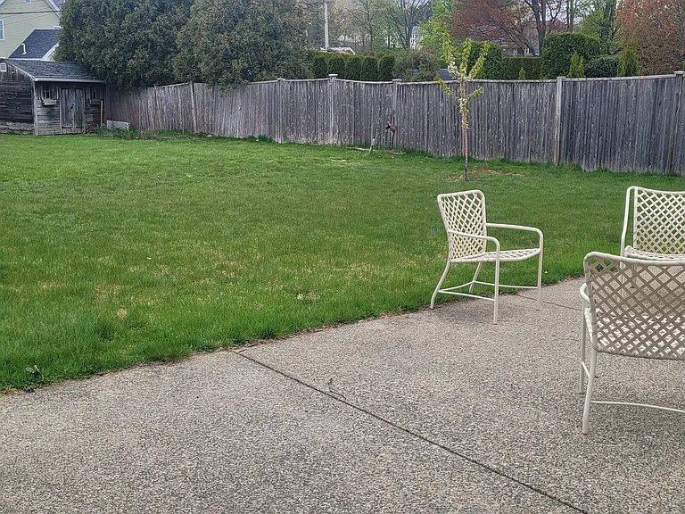 15 Landers Rd — Photo 31