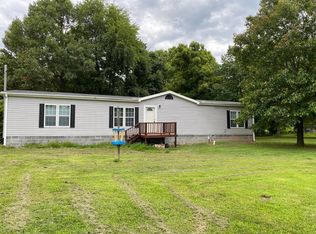 9481 Kingman Ln, Neosho, MO 64850