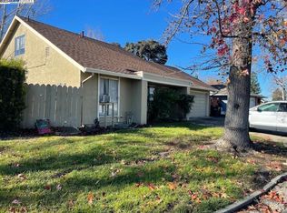 336 Yosemite Dr, Livermore, CA 94551