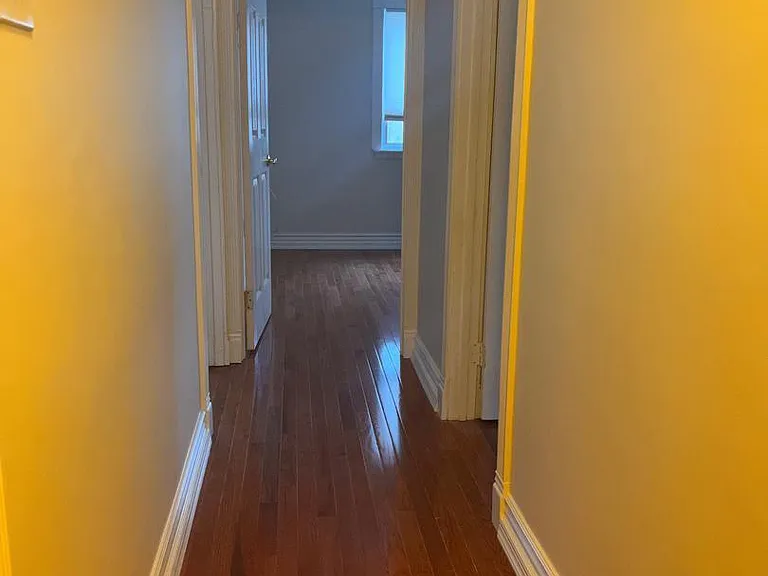 105 Montrose Ave #105 — Photo 11