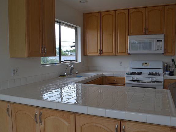 Counter top in kitchen