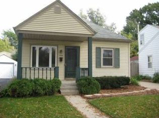 206 N 80th St, Milwaukee, WI 53213