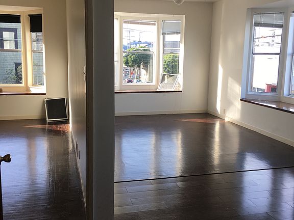 3rd image of 2029 18th St