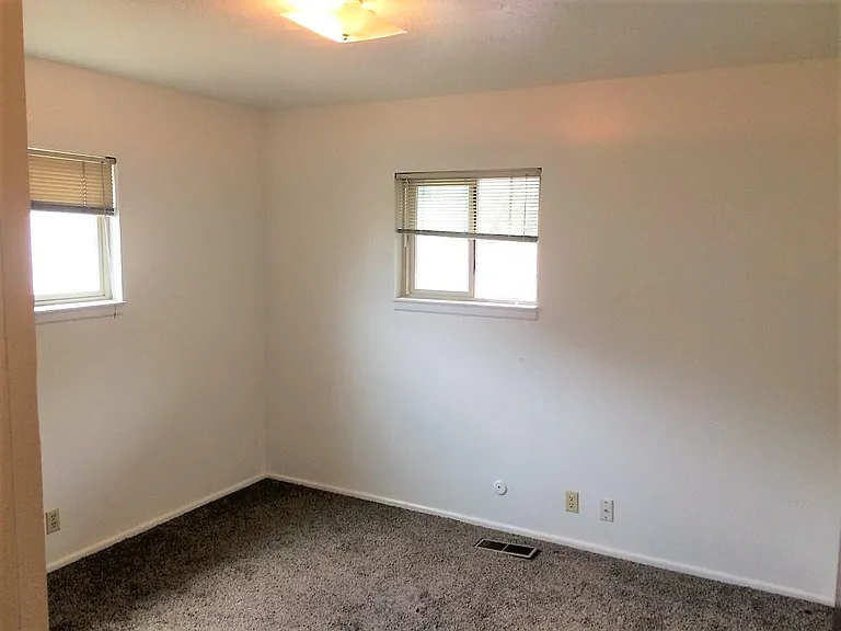4178 S Montego Dr — Photo 8