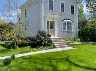 87 West St, Reading, MA 01867