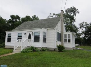 38 Collins Rd, Hamilton, NJ 08619