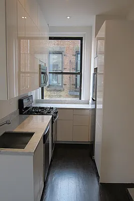 Rented by Triumph Property Group | media 12