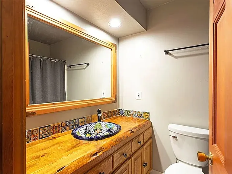 4020 Wakantanka Way — Photo 27