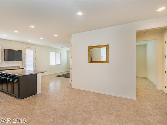 3rd image of 123 Volans Ave