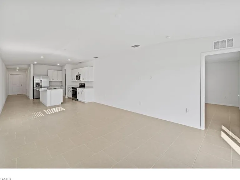 17255 Monte Isola Way — Photo 7