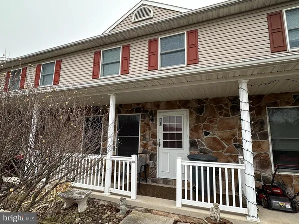 10 Homestead Dr, Gettysburg, PA 17325