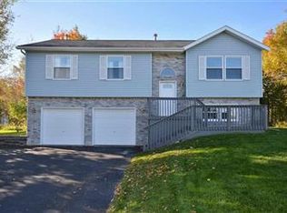 2856 Palisade Dr, Duluth, MN 55811