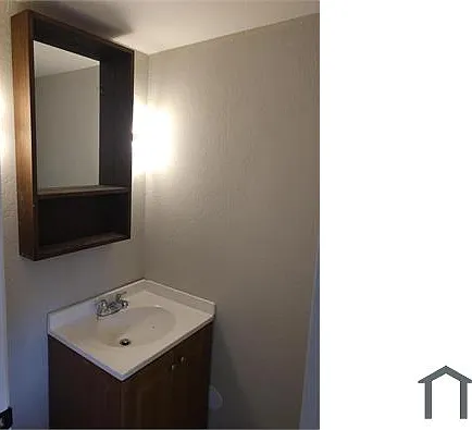 2431 E Tracy Ln #2 — Photo 19