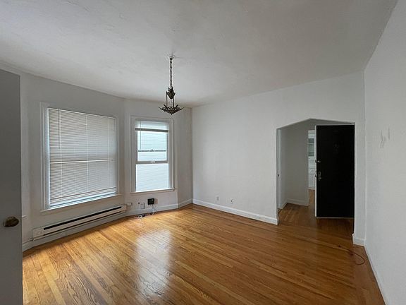 3rd image of 1429 Leavenworth St APT 203