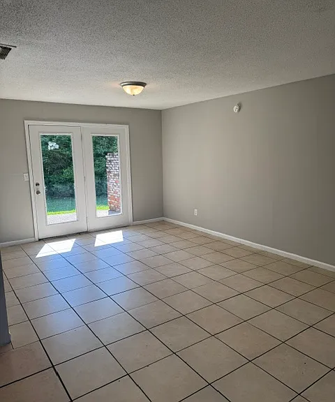 4740 Norcross Rd #A — Photo 4