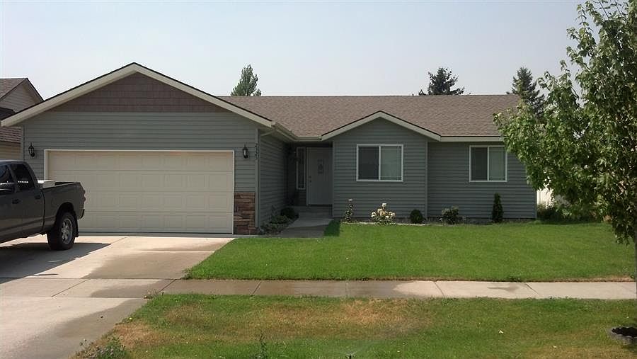 1st image of 2325 N Dallan Dr