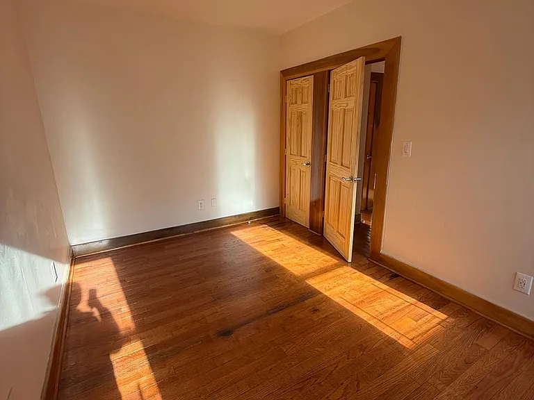 701 Avenue C #B3 — Photo 5