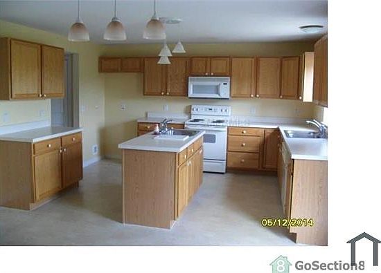 2nd image of 10928 Banyan Wood Way
