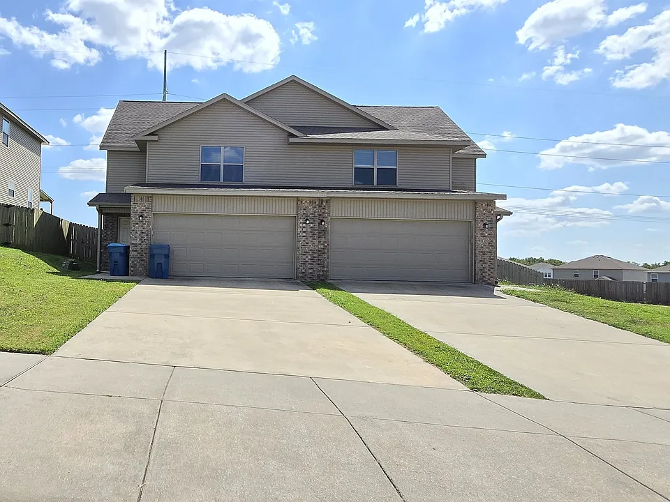 5007 SW Fieldstone Blvd #2