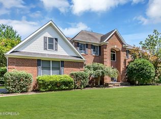 2321 Donna Dee Ct, Toms River, NJ 08755