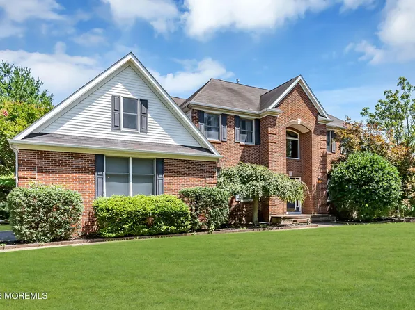2321 Donna Dee Court, Toms River, NJ 08755
