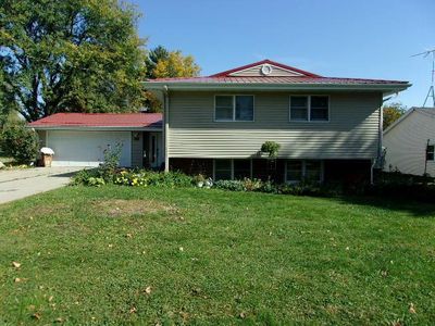 1155 Hollman ST, Platteville, WI, 53818