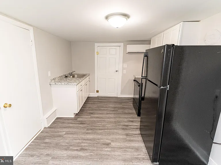 119 Davis Ln — Photo 12