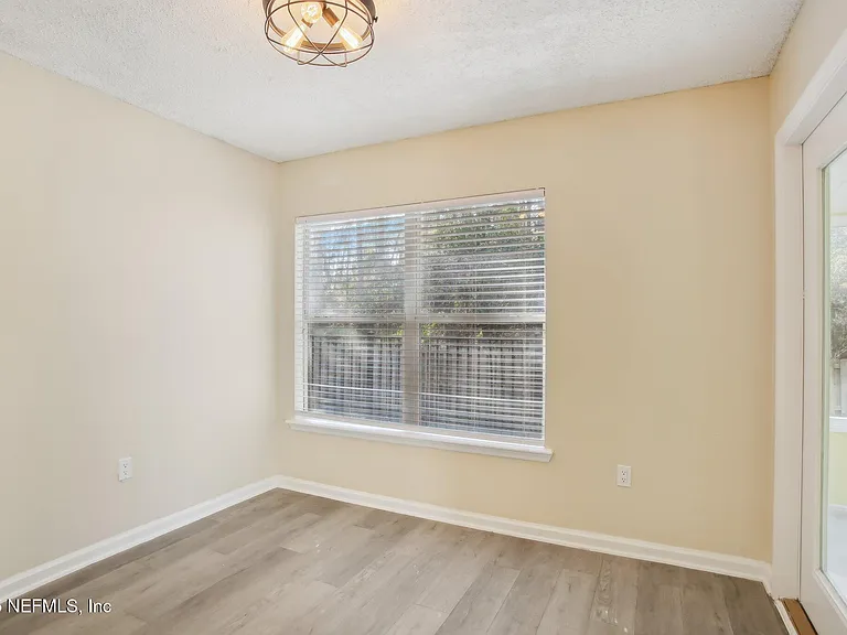 2346 Adams Lake Blvd — Photo 17