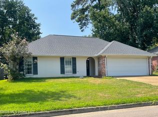 715 Dunleith Ln, Ridgeland, MS 39157