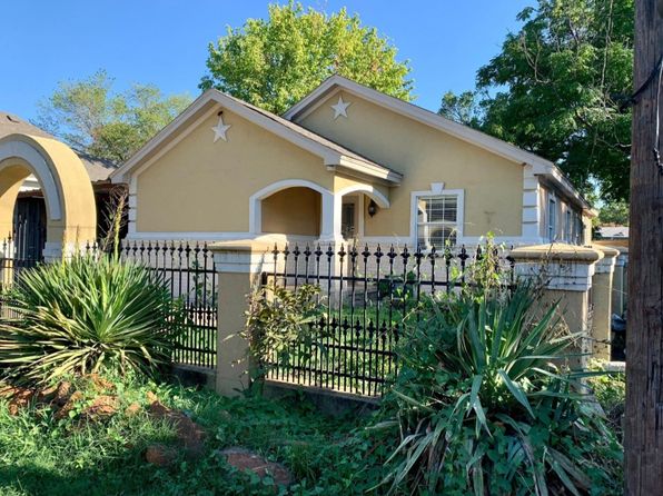 3732 E 1st St, Fort Worth, TX 76111