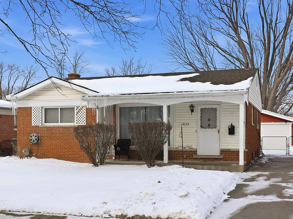 1st image of 15253 Grovedale St